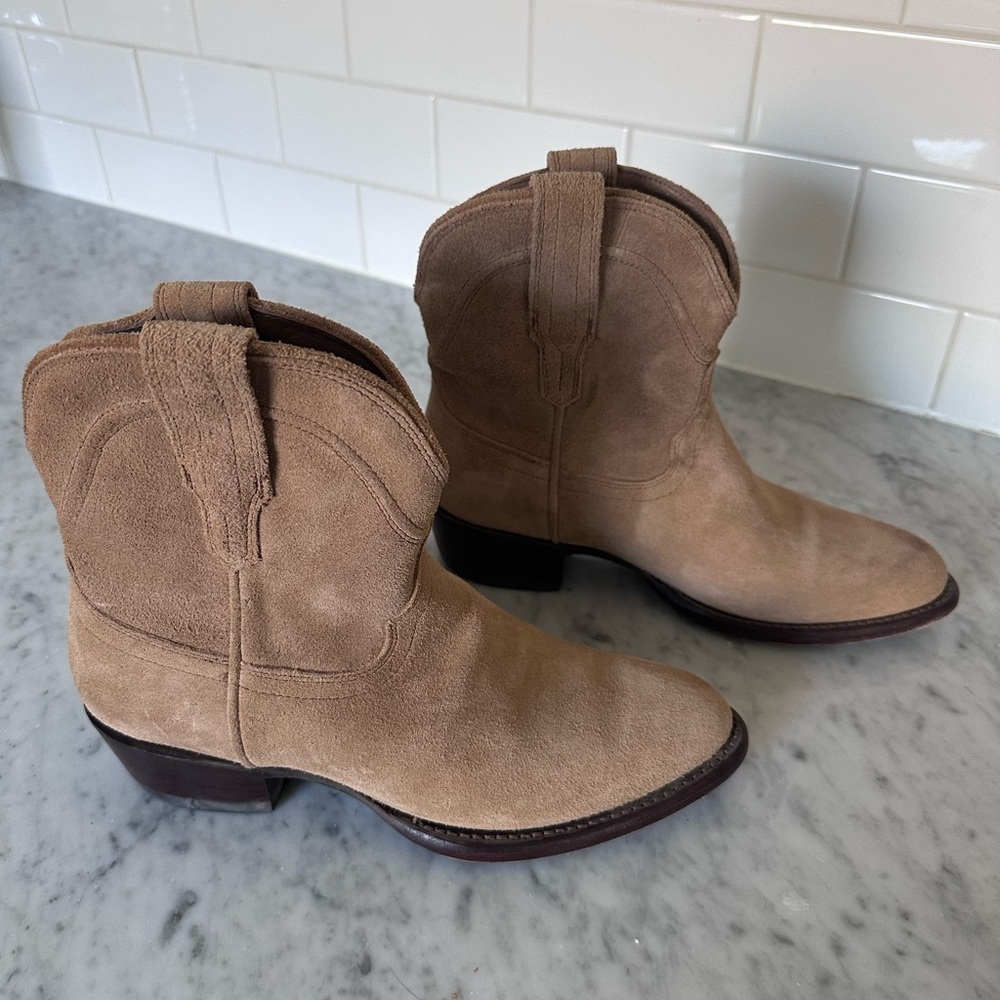 Tecova Lucy Boots Size 7 1/2